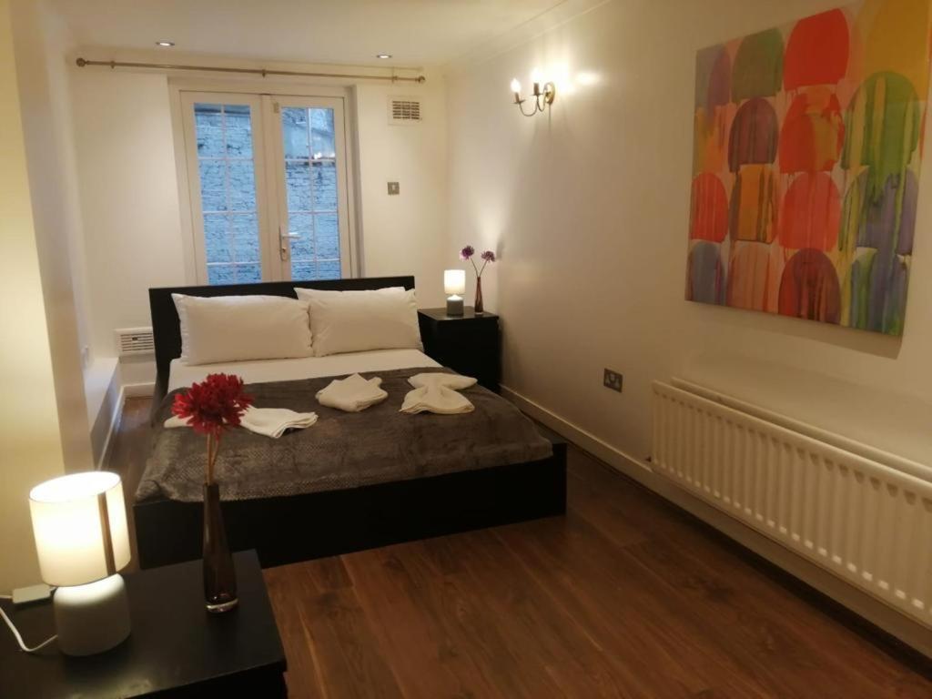 Entire 2-Bedroom Flat In Camden Londres Exterior foto